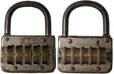 “F.T.H”. 2 3/4″ high x 2″ wide. Brass body. Steel shackle. Brass wheels. Combina