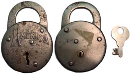 “AMERICAN” – Flat Shackle