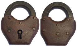 “S. ANDREWS – Case Design 2”. 2 1/2″ high x 2″ wide. Stamped Steel body. Steel s