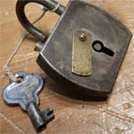 “M.L.Co. PHILA AUTOMATIC 4-LEVER PAT.4.28.91”. 2 3/4″ high x 2″ wide. Steel body