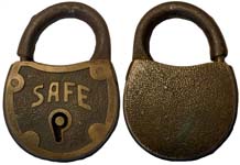 “SAFE” – Round Steel Shackle – Keyway 2