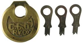 “C.&O RY.Co˙” – Abbreviated Left Pin – Sample. 2.475″ high x 2.300″ diameter x .