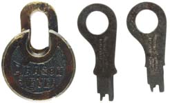 “DRAGON 6LEVER” – Left Pin – Straight Letters – High Shackle