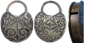 “D.R.PAT.” – Floral Design 1 – Steel. 3 1/8″ high x 2 3/8″ wide. Steel body. Ste