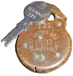 “STREET LETTER BOX LOCK UNITED STATES” – “METRO” – “121”