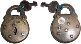 “U.S. STAR ROUTE MAIL REG’D”. Stamped Brass body. Brass shackle.