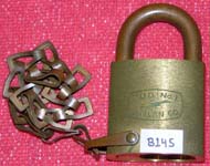 “P.U.D. NO. 1 CHELAN CO.”. Size: 4B70-M1. Padlock Stamp #: 1282-E. Color: Green.