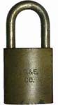 “L.G.&E. CO.”. Brass body. Steel shackle.