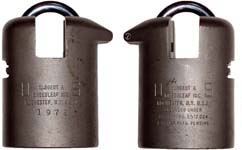 S&G 831 “1972” – 3/8″ Shackle