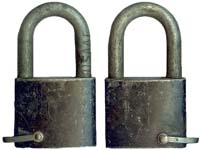 “U.S.A.A.F.”. Body Type: Extruded. Body Material: Dichromate. Body Size: 2″Wx1 3