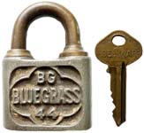 “BG BLUEGRASS 44” – Plain Round Shackle