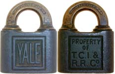 “T.C.I. & R.R. Co.”. Steel body. Brass shackle. Keyway: Flat. “YALE & TOWNE MFG.