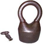 ★. 4″ high x 2 1/2″ wide. Iron body. Iron shackle. Key: 2 1/2″ long.