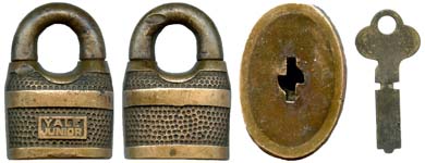 “YALE JUNIOR” – Small