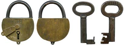 “HAUSCHILD BERLIN” – 6 Levers – Large