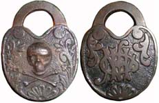 ☠ – Skull and Crossbones – “NHCo” Reverse – Flat Shackle