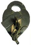 “U.S.C.G.”. 2″ wide. Brass body. Brass shackle. Catalog #: 77.