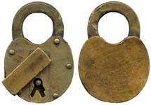 “113” – Large Shackle – Double Keyway