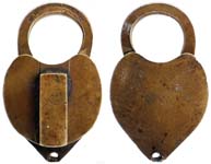 “81” – Flush Posts – Large Shackle